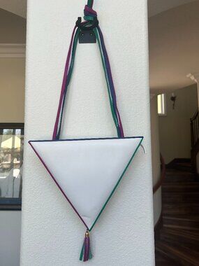 Safi Triangle Handbag - Vintage Collectible